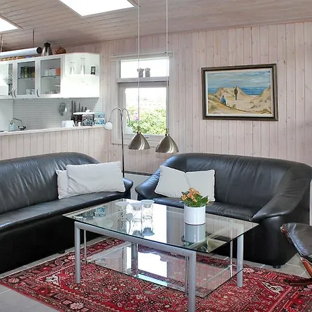 Holiday Vesterhawshytten Holiday home Torup Strand
